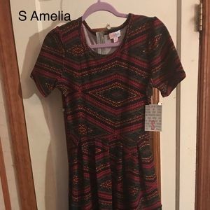 LulaRoe Amelia